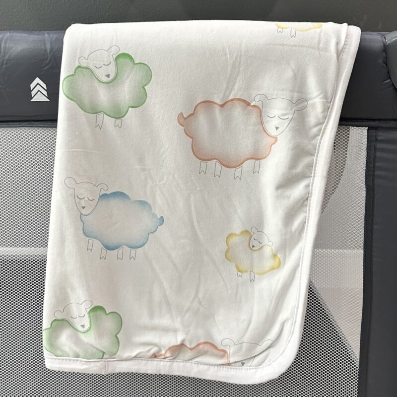 Bobby Sheep Pattern Blanket